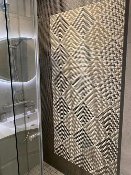 3 Pieces, Croisette Apartment