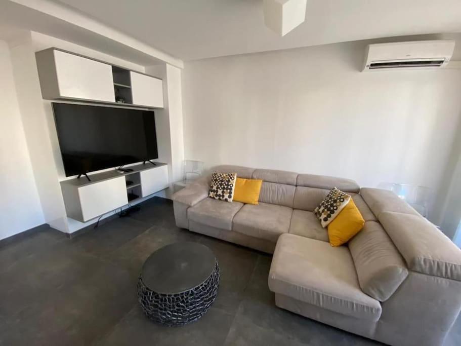 3 Pieces, Croisette Apartment